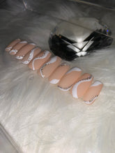 Load image into Gallery viewer, Classy Tings