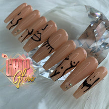 Load image into Gallery viewer, Nude Silhouette