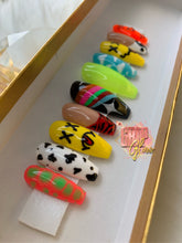 Load image into Gallery viewer, Fun Girl