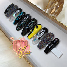 Load image into Gallery viewer, Ying Yang